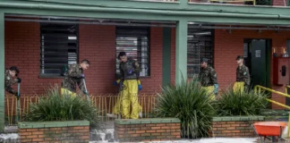 Milhares de estudantes gaúchos continuam sem aula: “pior que pandemia”