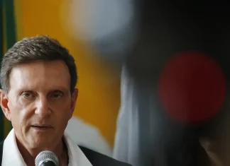 TRE-RJ condena Crivella por abuso de poder nas eleições de 2020
