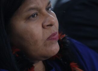 Garimpeiros começam a fugir da Terra Indígena Yanomami