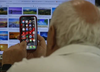 Uso de internet no país cresce mais entre idosos, mostra IBGE