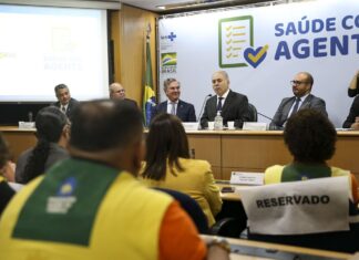 Saúde lança programa que pode capacitar 200 mil agentes comunitários