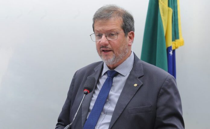 Ministério defende autossuficiência do Brasil em petróleo e gás natural durante a transição energética Ministério defende autossuficiência do Brasil em petróleo e gás natural durante a transição energética