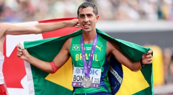 Caio Bonfim é prata na prova de 35 km do Mundial de Atletismo