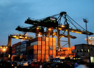 Exportações, emprego e investimentos tendem a recuar devido a tarifaço