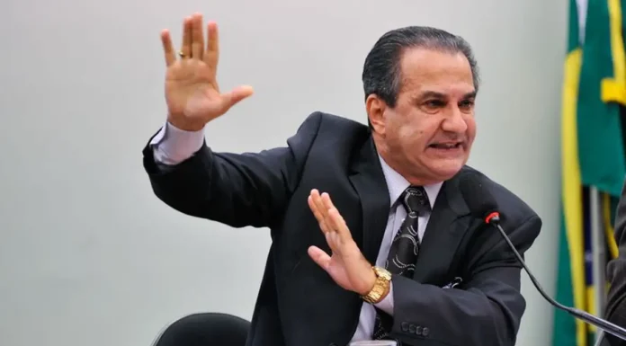 Moraes determina busca e apreensão contra Silas Malafaia