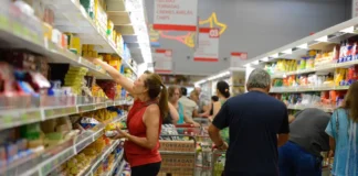 Mercado financeiro reduz previsão da inflação para 4,85%