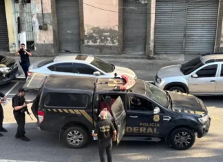PF prende 14 pessoas de quadrilha que criou 330 empresas de fachada