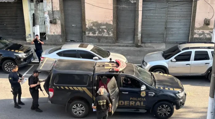 PF prende 14 pessoas de quadrilha que criou 330 empresas de fachada