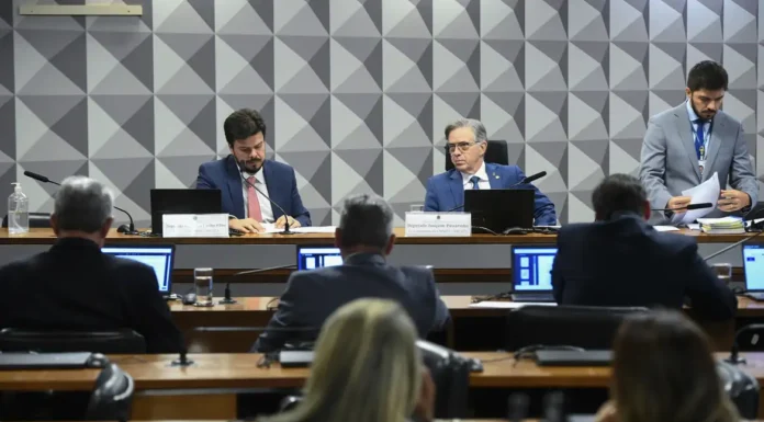Tarifa social de energia elétrica é aprovada em comissão do Congresso