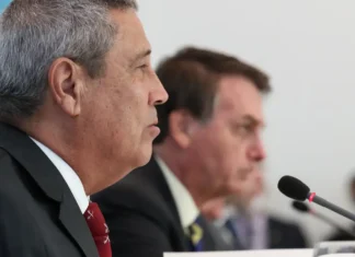 Após quebrar dente, Braga Netto pede autorização para fazer exames