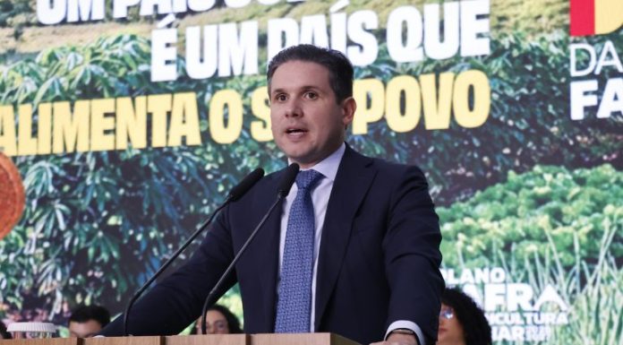 Motta apoia subvenção de R$ 12 por tonelada para produtores de cana do Nordeste Motta apoia subvenção de R$ 12 por tonelada para produtores de cana do Nordeste