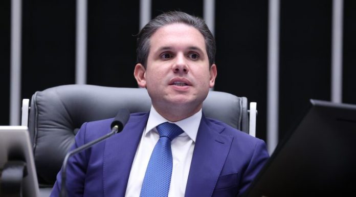 Motta recebe de Lula projeto do governo sobre aumento do limite do MEI Motta recebe de Lula projeto do governo sobre aumento do limite do MEI