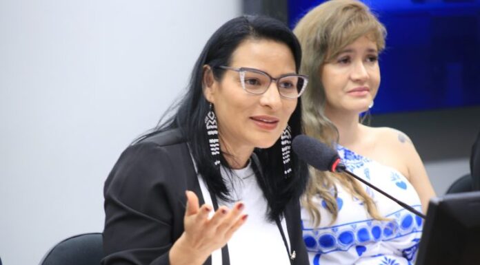 Mulheres cobram urgência na ratificação de convenção contra assédio e violência no trabalho Mulheres cobram urgência na ratificação de convenção contra assédio e violência no trabalho