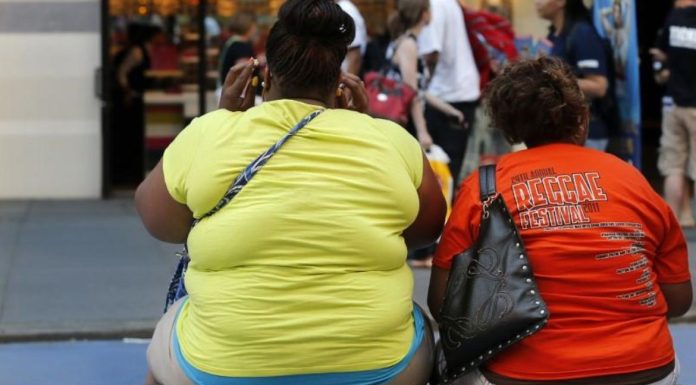 Um a cada três brasileiros vive com obesidade, mostra relatório global