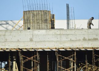 Plataforma online mapeará obras paradas em estados e municípios