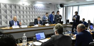 Parlamentares da CPMI do INSS terão acesso a dados sigilosos de Vorcaro Parlamentares da CPMI do INSS terão acesso a dados sigilosos de Vorcaro