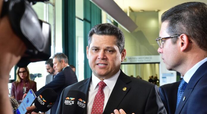 Participantes do Fórum Parlamentar do BRICS defendem uma nova ordem mundial mais justa Participantes do Fórum Parlamentar do BRICS defendem uma nova ordem mundial mais justa