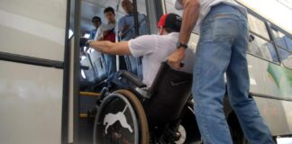 Preconceito atinge 3 em cada 4 pessoas com deficiência ao se deslocar