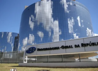 União muda posicionamento e adere à ação contra Jovem Pan