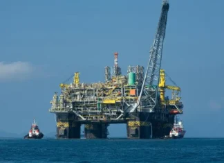 Produção de petróleo e gás natural registra recorde em novembro