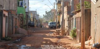 Pandemia fez um novo bilionário a cada 26 horas, diz Oxfam