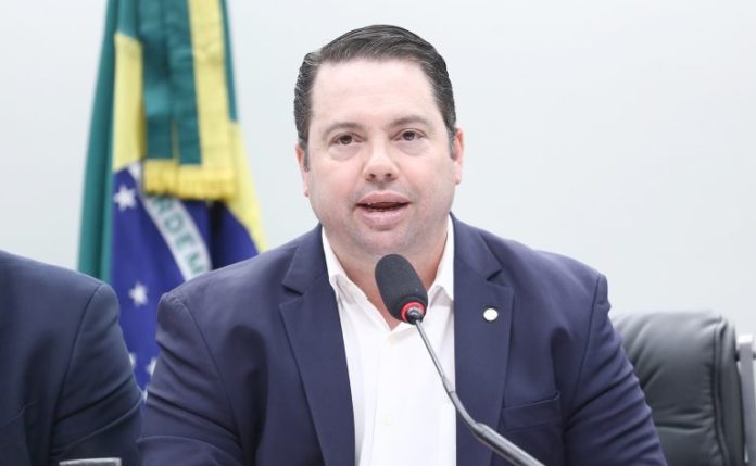 Produtores rurais gaúchos apelam a deputados para resolver crise de endividamento após secas e enchentes