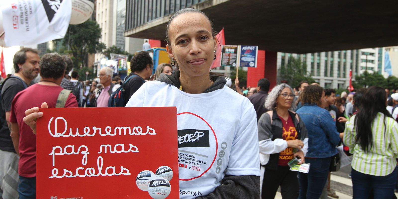 Professores e alunos de SP pedem revogação do novo ensino médio