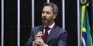 Projeto atualiza normas sobre atendimento educacional especializado Projeto atualiza normas sobre atendimento educacional especializado