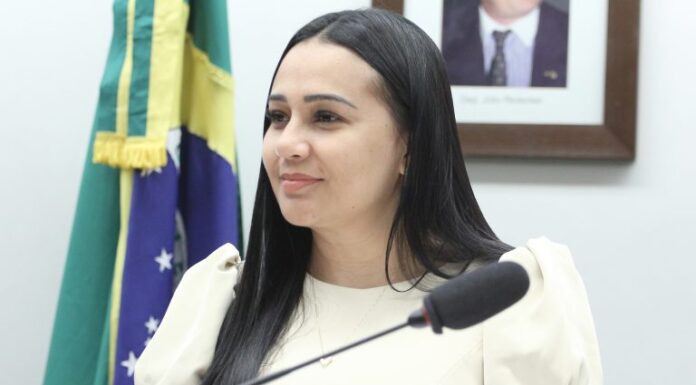 Projeto aumenta a pena para estelionato quando cometido contra idosos e vulneráveis Projeto aumenta a pena para estelionato quando cometido contra idosos e vulneráveis