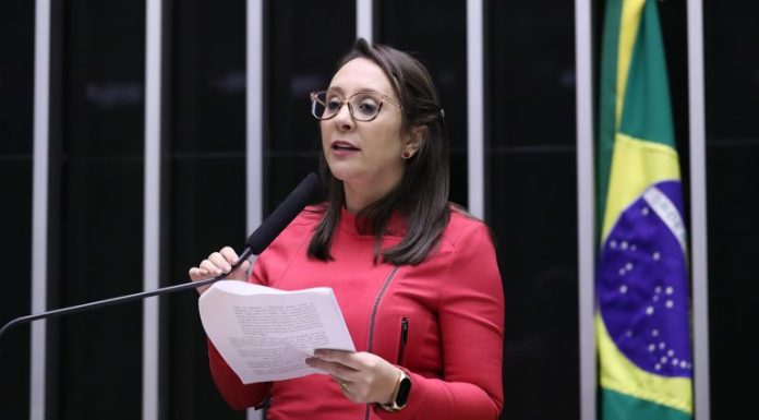 Projeto cria Código Brasileiro de Defesa do Turista Projeto cria Código Brasileiro de Defesa do Turista