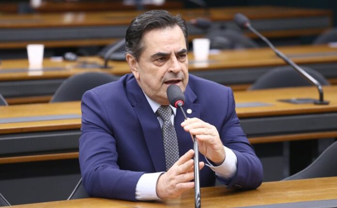 Projeto cria compensação para auditor agropecuário que trabalhar durante folga