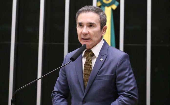 Projeto cria prioridade absoluta para julgar crimes sexuais contra crianças e adolescentes