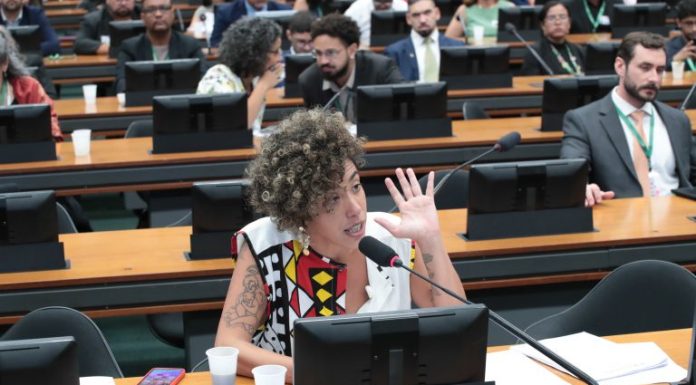 Projeto cria programa nacional de apoio à amamentação em emergências Projeto cria programa nacional de apoio à amamentação em emergências