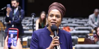 Projeto cria proteção integral para vítimas de crimes raciais Projeto cria proteção integral para vítimas de crimes raciais