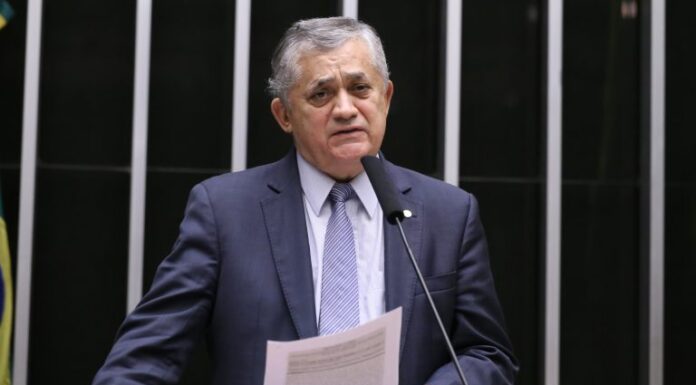 Projeto cria regime especial de tributação para incentivar instalação de datacenters no Brasil Projeto cria regime especial de tributação para incentivar instalação de datacenters no Brasil