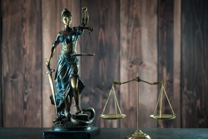 Projeto criminaliza manipulação de inteligência artificial em processos judiciais Projeto criminaliza manipulação de inteligência artificial em processos judiciais