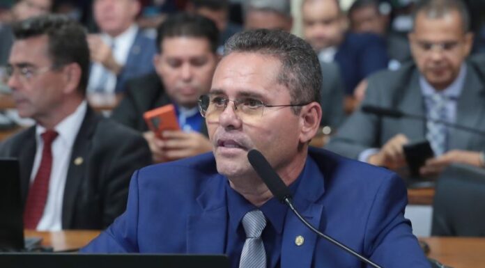 Projeto determina correção do saldo no FGTS pela variação da inflação Projeto determina correção do saldo no FGTS pela variação da inflação