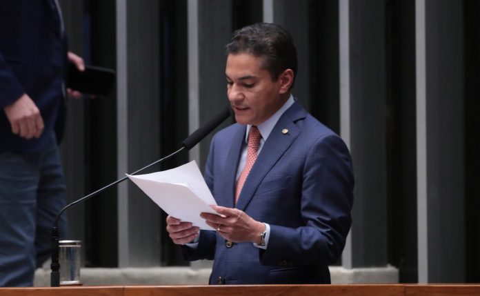 Projeto incentiva emprego para mães e escola para autistas