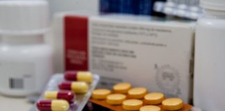 Projeto institui programa de combate ao desperdício de medicamentos no SUS Projeto institui programa de combate ao desperdício de medicamentos no SUS