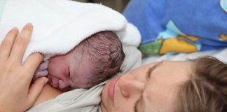 Projeto isenta de carência a concessão de salário-maternidade pelo INSS Projeto isenta de carência a concessão de salário-maternidade pelo INSS