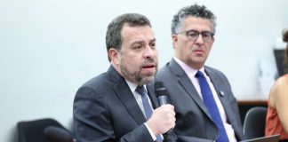 Projeto obriga detalhar composição do preço dos combustíveis na nota fiscal Projeto obriga detalhar composição do preço dos combustíveis na nota fiscal