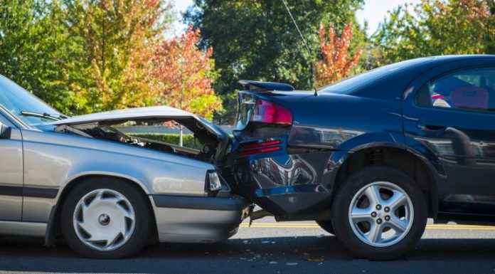Projeto obriga seguradora a oferecer carro reserva a terceiro prejudicado em acidente de trânsito Projeto obriga seguradora a oferecer carro reserva a terceiro prejudicado em acidente de trânsito
