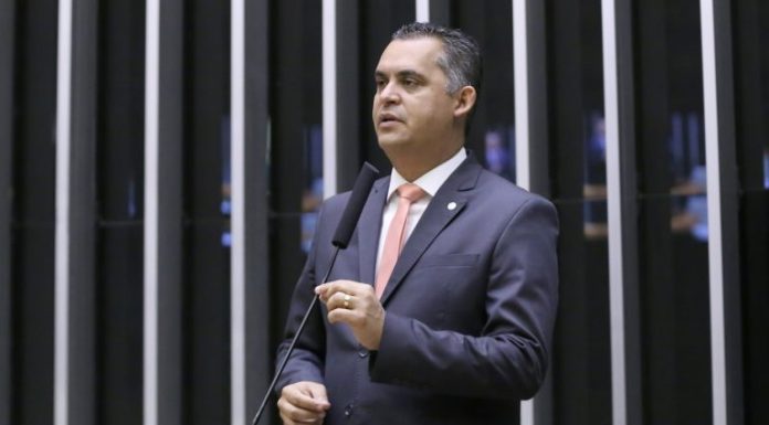 Projeto permite nova destinação de ônibus escolar após dez anos de uso Projeto permite nova destinação de ônibus escolar após dez anos de uso