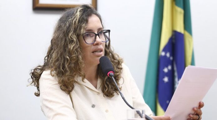 Projeto permite rescindir sentença baseada em lei inexistente Projeto permite rescindir sentença baseada em lei inexistente