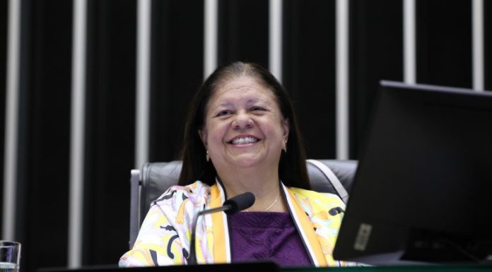 Projeto prevê ações de conscientização para incentivar parentalidade positiva Projeto prevê ações de conscientização para incentivar parentalidade positiva