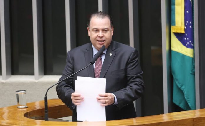 Projeto prevê acréscimo de 10% na Bolsa-Atleta para esportistas matriculados em instituições de ensino