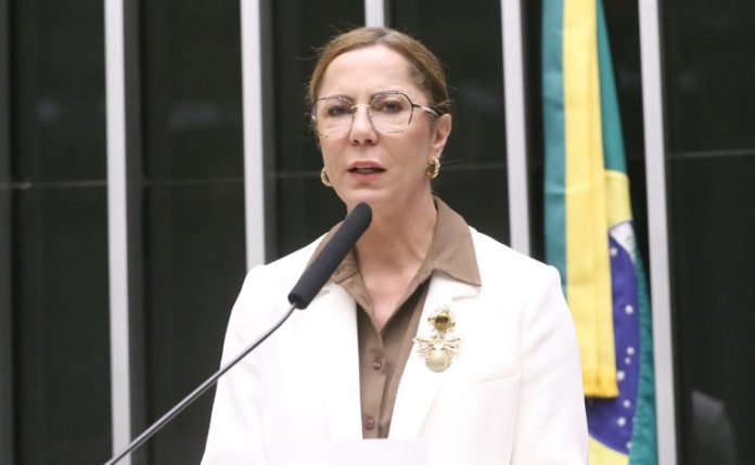 Projeto prevê avaliação de risco de feminicídio durante atendimento a vítimas de violência