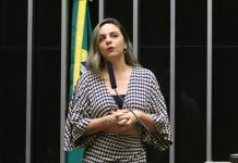 Projeto proíbe governo de comprar papel com celulose branqueada Projeto proíbe governo de comprar papel com celulose branqueada