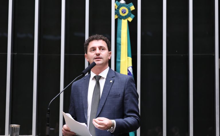 Discussão e votação de propostas legislativas. Dep.  Pezenti (MDB-SC)