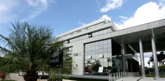 Projeto pune quem abusar de processos judiciais para atrasar cumprimento de leis Projeto pune quem abusar de processos judiciais para atrasar cumprimento de leis
